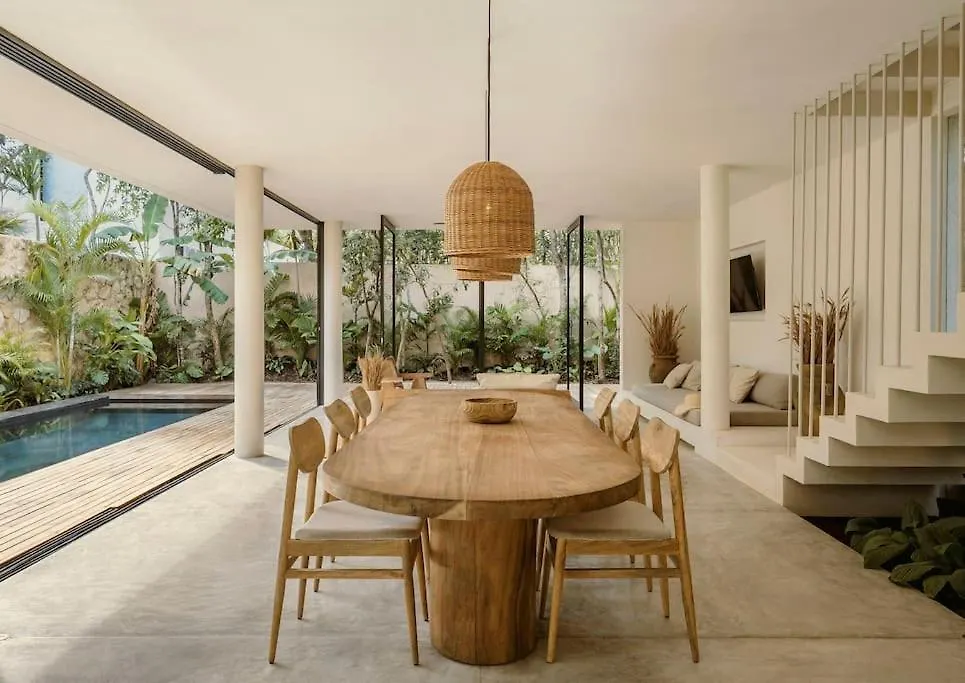 Casa Areca: Award-Winning Architectural Villa with Concierge Tulum
