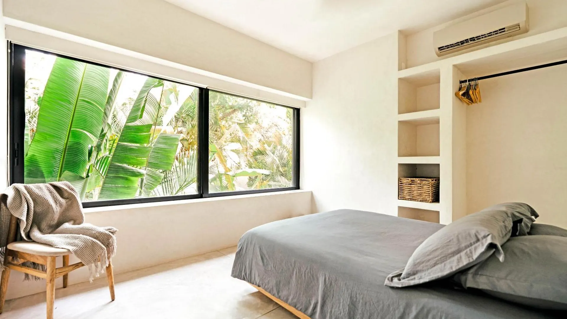 Casa Areca: Award-Winning Architectural Villa with Concierge Tulum