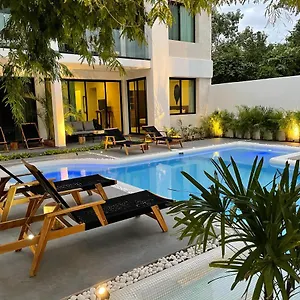 2* Hotel apartamentowy The Reserve