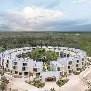Mistiq Tulum